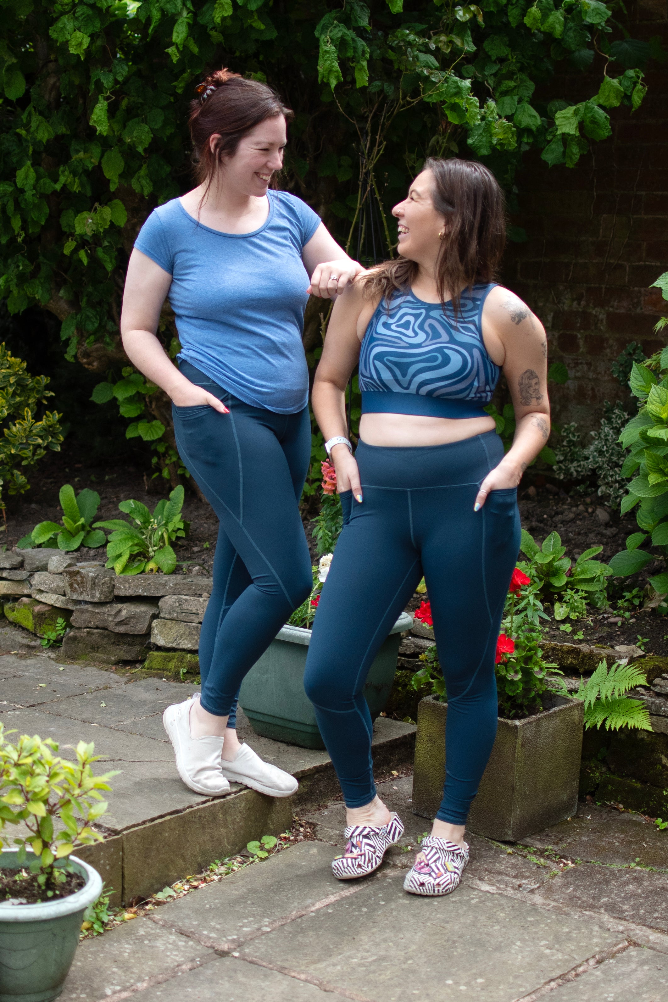 High Performance Navy Women's Activewear Leggings – Rainbows