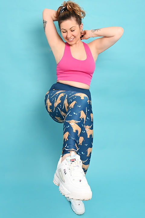 Teal Highland Cow Women's Activewear Leggings
