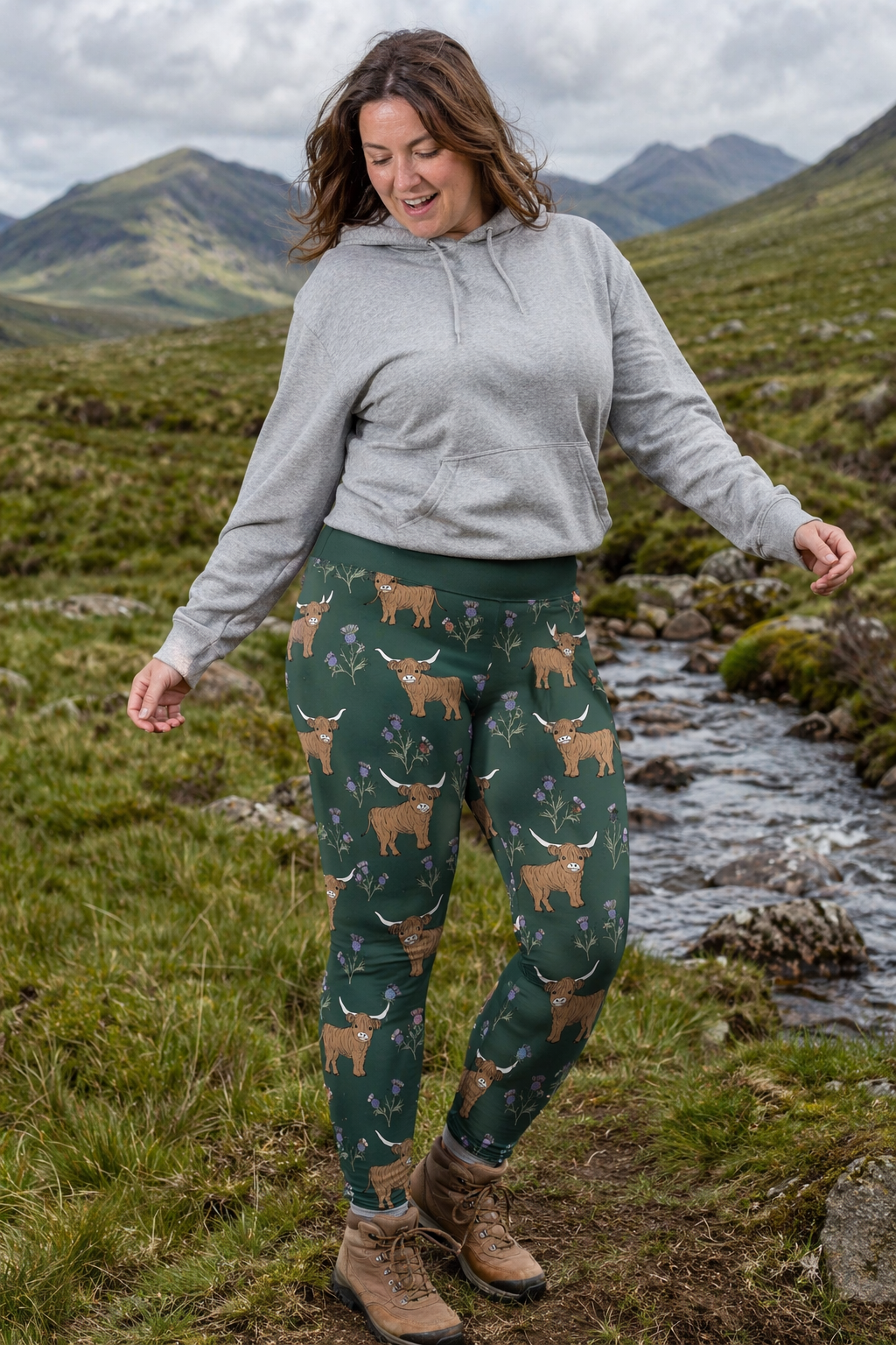 Highland Cow & Thistles Women's Activewear Leggings