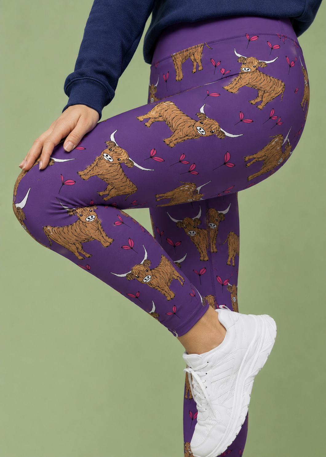 Purple Highland Cow Women's Activewear Leggings