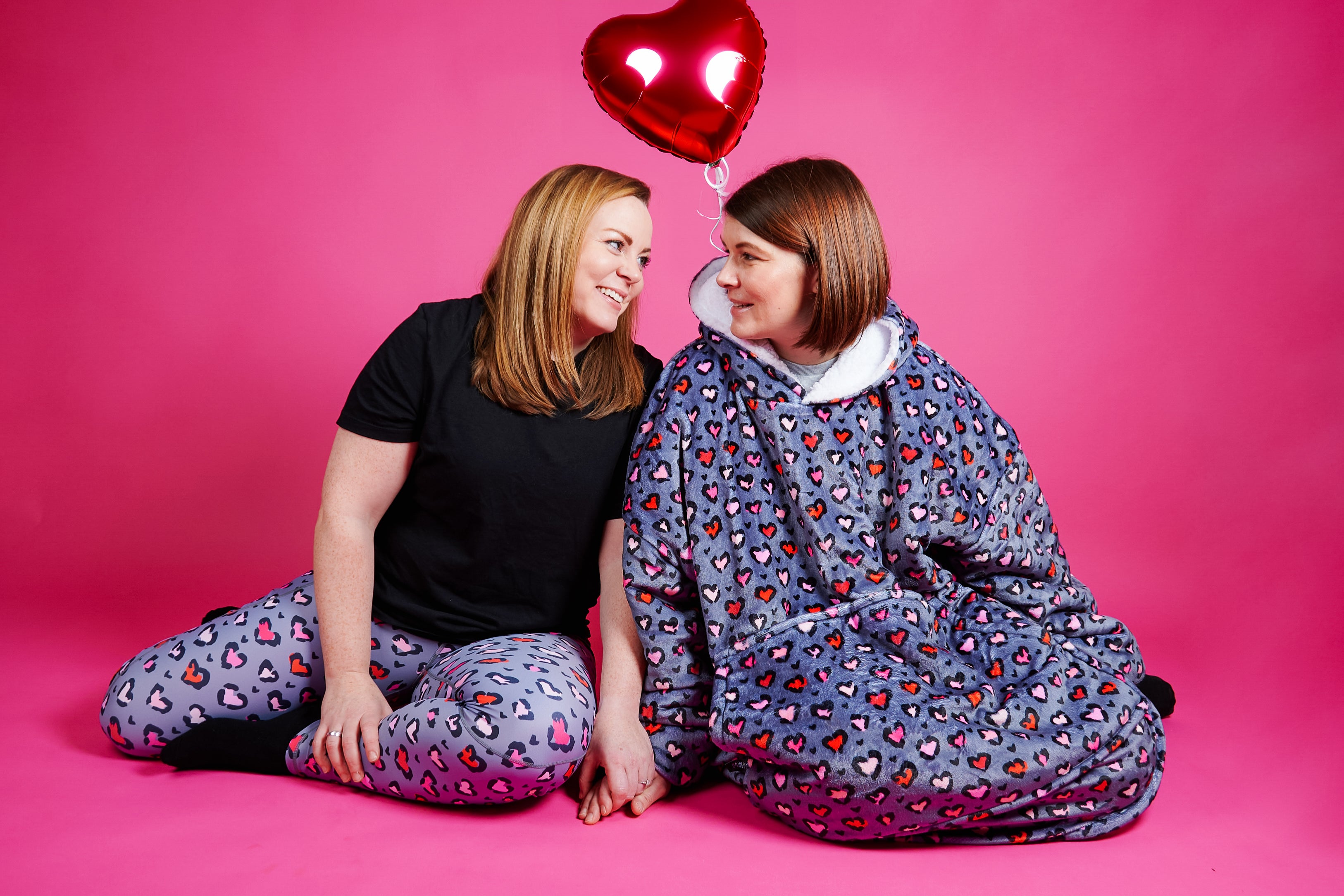 Leopard Hearts Women's Activewear Leggings