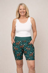 Green Highland Cow Women's Active Shorts